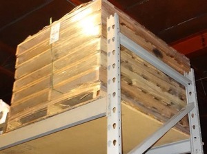 lot 687 image: Wood pallets never used