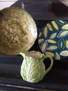 lot 123 image: Lg Green Handpainted Glass Plate, Leaf Design Plate, and Cabbage Pitcher