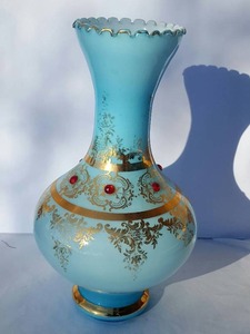 lot 3 image: 14 Tall Blue Vintage Murano Style Bohemian Vase in Excellent Condition