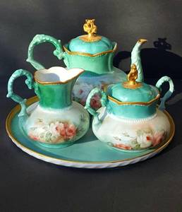 lot 5 image: 4 Pc Vintage Bavarian Style Tea set. Similar to Limoges, but Unmarked