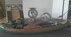 lot 87 image: Metal Wolf and Native Dcor and Lamp