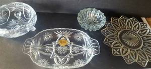 lot 97 image: Vintage Anchor Hocking Appetizer Dish and more