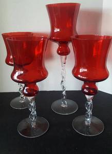lot 103 image: Set of 4 Tall Red and Clear Glass Candleholders