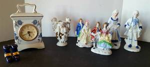 lot 114 image: Victorian Couples Figurines, and Elgin Clock