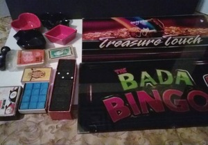 lot 48 image: Gaming Lot (Vintage Dominoes, Vintage Owl Cards, Signs, and More)