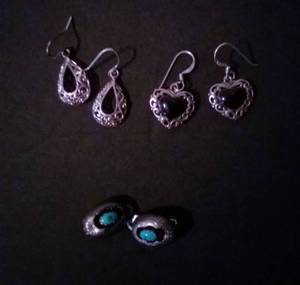 lot 67 image: 3 Pair of small Sterling Earrings