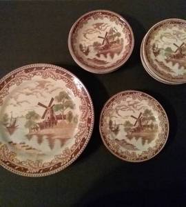 lot 75 image: Vintage Windmill Transferware, 16 pcs
