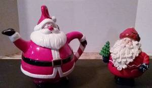lot 80 image: Santa Teapot and Covered Dish