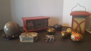 lot 148 image: Assorted Asian Dcor(Soapstone, Marble, Hand Painted and Cloissone Eggs, more)