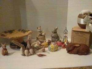 lot 194 image: Easter and Bunny Dcor(Vintage cake stand, Anne Geddes Baby Bunny in Box) &amp More
