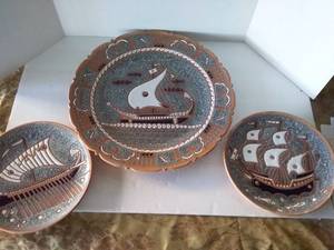 lot 249 image: 3 Pc Handmade Greek Plates By Bonis Pottery (The Middle One is quite Large)