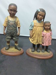 lot 4 image: Kaufman Sculpture Studio Emma Janes Babies Figurines