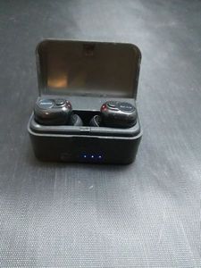 lot 36 image: ALTEROLA IE600 WIRLESS EARBUDS