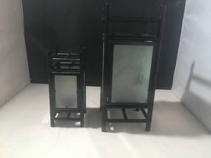 lot 72 image: 2 HOME DECOR CANDLE HOLDERS