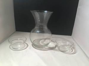 lot 83 image: HOME DECOR