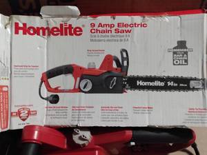 lot 106 image: HOMELITE ELECTRIC 14IN. 9 AMP CHAINSAW