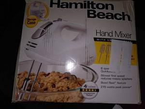 lot 139 image: HAND MIXER NEW OPEN BOX