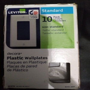 lot 147 image: PLASTIC WALLPLATES