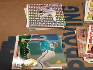 lot 175 image: RANDOM DIFFERENT SPORTS CARDS APPROXIMATELY 120