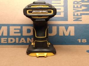 lot 169 image: DEWALT 20V MAX BRUSHLESS IMPACT DRIVER NEW OPEN BOX