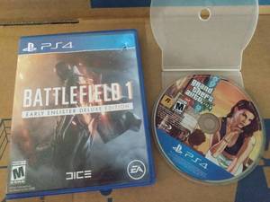 lot 203 image: 2 PS4 GAMES