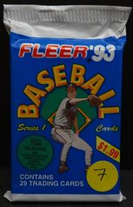 lot 7 image: 1993 FLEER BASEBALL SERIES 1 BASEBALL CARDS JUMBO PACK 29 TRADING CARDS - MIKE PIAZZA RC