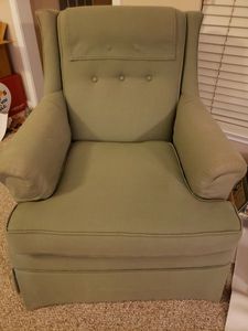 lot 110 image: Green Upholstered Arm Chair