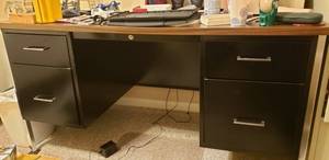 lot 159 image: Laminate Top Metal Office Desk 55x29x29