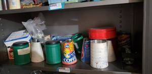 lot 227 image: Contents of Shelf