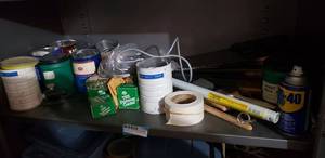 lot 228 image: Contents of Shelf