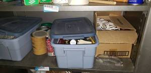 lot 229 image: Contents of Shelf