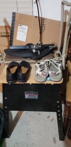 lot 233 image: Universal Tool Stand Model 685-134, Telescopic Fishing Rod and Reel, Reversable KneelingSitting Bench, Easy Spirit Shoes and Teva Sandals