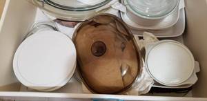 lot 45 image: Pyrex and CorningWare Baking Dishes
