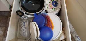 lot 51 image: Pyrex and Glass Cookware, Pot with Lid, Glass Serving Dishes