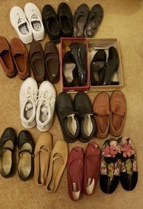 lot 88 image: Ladies Shoes Mostly Size 8.5,  Brands Easy Spirit,  Naturalizer, Liz Claiborne, Keds, Bass and More