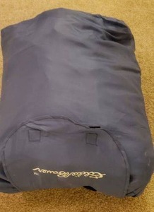 lot 93 image: Eddie Bauer Inflatable Mattress with Pump, Model EB550301