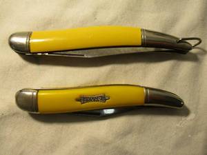 lot 26 image: 2-Vintage 2-Blade Fishing Knifes, 1-Sabre, Ireland, 1- Imperial, Ireland, FISHKING