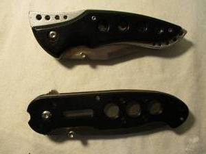 lot 30 image: 2-Lock Blade Pocket Knifes By MAXAM