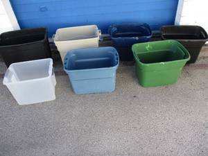 lot 22 image: LOT-7 Storage TotesTubs, Mixed Sizes...NO LIDS