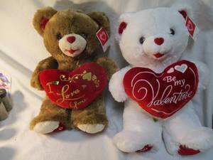 lot 106 image: 2-Sweetheart Teddy Valentines Day Bears, 1-Wihite and 1 -Brown- Both About 21x 13
