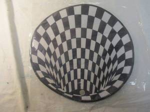 lot 71 image: NEW-15 Round 3-D Stereo Vision Wall Art  Floor Illusion Carpet