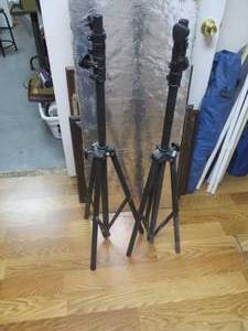 lot 75 image: Pair Of Heavy Duty, Adjustable Height Speaker Stands
