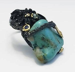 lot 11 image: Sterling Silver Ring with Turquoise and Sapphires.  Stamped 925 - Size 8.5