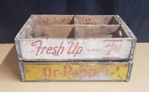 lot 36 image: 2 Wooden Soda Crates - Dr. Pepper & 7 Up