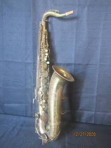 lot 17 image: VINTAGE SAX THE INDIANA ALTO SAX 1961