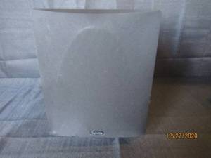 lot 31 image: DEFINITIVE TECHNOLOGY PROSUB 600 SUBWOOFER