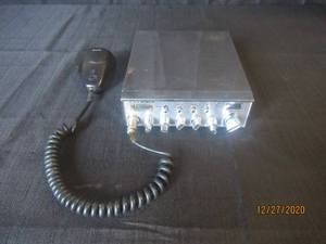 lot 44 image: CONNEX CX-3300 HP CB RADIO