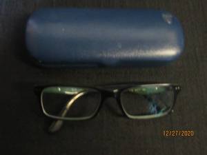 lot 46 image: LADIES RAY BAN EYEWEAR