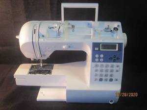 lot 144 image: BROTHER NX-450 SEWING MACHINE NO POWER CORD