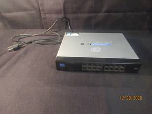 lot 166 image: LINKSYS SR2016 16PORT 101001000 GIGABIT SWITCH